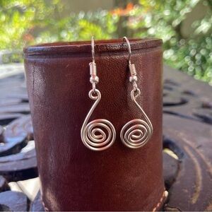 Silver Wire Eclectic Twist Swirl Dangle Drop Earrings